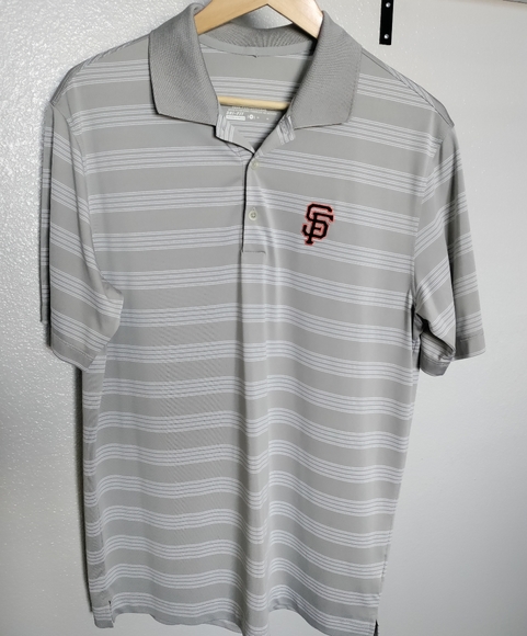 Men's golf shirt size medium